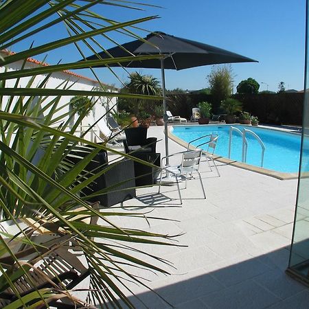 Chambres D'Hotes Le Logis Du Port Paradis Nieulle-sur-Seudre エクステリア 写真
