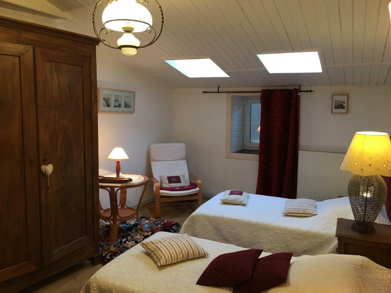 Chambres D'Hotes Le Logis Du Port Paradis Nieulle-sur-Seudre エクステリア 写真